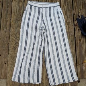 Old navy wide leg linen crop pants